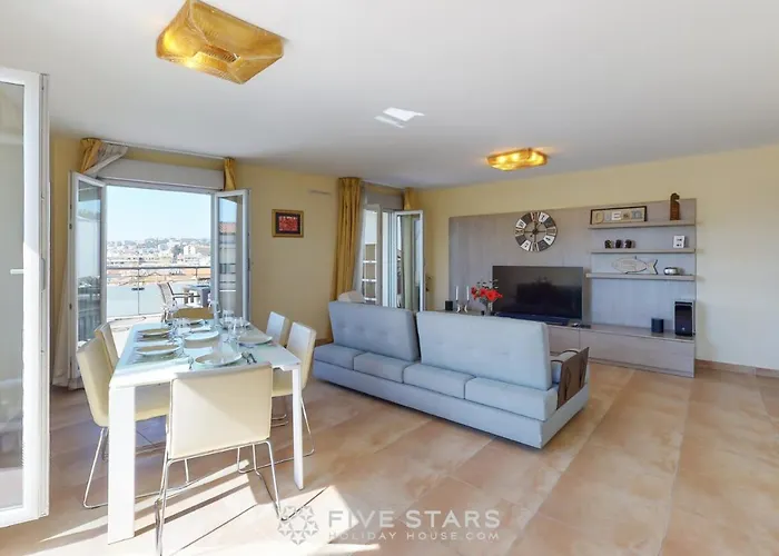 Luxury Five Stars House * Nice
